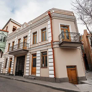 Apartment 8 Apartotel On Meidan, Tbilisi